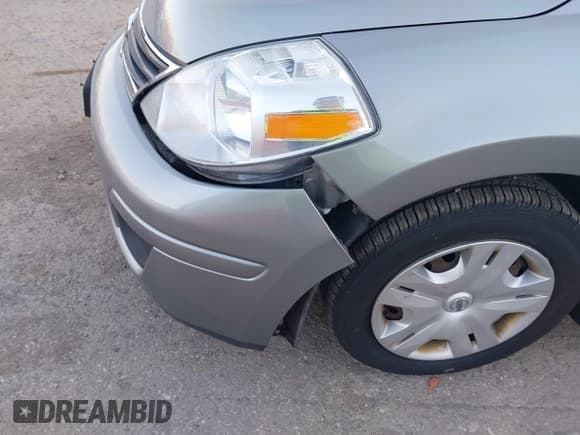 ✅ 2011 Nissan Versa S • VIN: 3N1BC1CP6BL500316 • Lot: 43684051. Listed on IAAI with 71,972 mi. Free auction sales archive from the USA and detailed vehicle history report at DreamBid. Image 17.