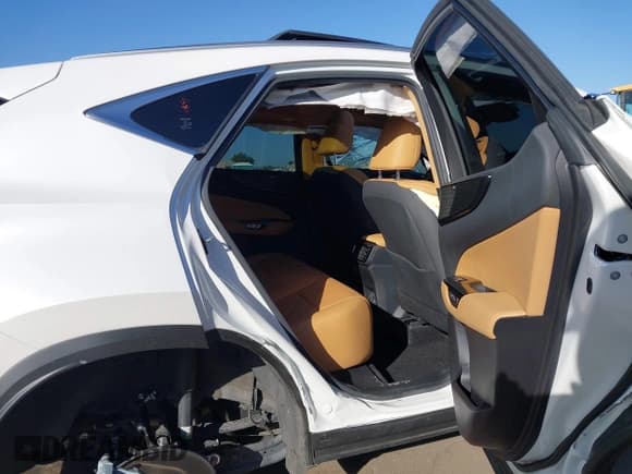 ✅ 2024 Lexus NX 350 Luxury • VIN: JTJHGCEZ0R2012039 • Lot: 43662159. Listed on IAAI with 10,536 mi. Free auction sales archive from the USA and detailed vehicle history report at DreamBid. Image 8.