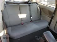 ✅ 2005 Ford Focus S • VIN: 3FAFP31N45R142589 • Lot: 80499445. Wystawiony na Copart z przebiegiem 181 122 mil. Bezpłatny archiwum sprzedaży aukcyjnych z USA i szczegółowy raport historii pojazdu na DreamBid. Zdjęcie 10.