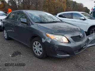 ✅ 2010 Toyota Corolla LE • VIN: 1NXBU4EE8AZ171562 • Лот: 43683120. Опубликован ранее на IAAI с пробегом 102 262 миль. Бесплатный доступ к архиву аукционных продаж из США и подробный отчёт об истории автомобиля на DreamBid. Изображение 1.