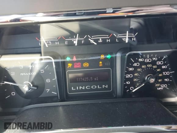 ✅ 2013 Lincoln Navigator • VIN: 5LMJJ3H5XDEL04599 • Lot: 85819575. Wystawiony na Copart z przebiegiem 117 425 mil. Bezpłatny archiwum sprzedaży aukcyjnych z USA i szczegółowy raport historii pojazdu na DreamBid. Zdjęcie 9.