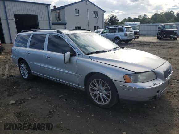 ✅ 2007 Volvo V70 2.5L Turbo • VIN: YV1SW592372674256 • Lot: 73635224. Listed on Copart with 171,751 mi. Free auction sales archive from the USA and detailed vehicle history report at DreamBid. Image 4.
