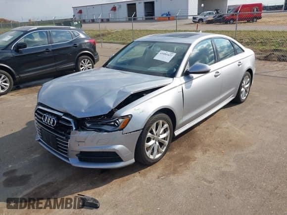 ✅ 2017 Audi A6 Premium • VIN: WAUF8AFC5HN080322 • Lot: 43485422. Wystawiony na IAAI z przebiegiem 49 330 mil. Bezpłatny archiwum sprzedaży aukcyjnych z USA i szczegółowy raport historii pojazdu na DreamBid. Zdjęcie 2.