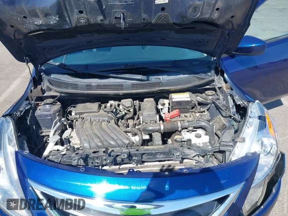 ✅ 2019 Nissan Versa S Plus • VIN: 3N1CN7AP7KL881243 • Lot: 42801930. Wystawiony na IAAI z przebiegiem 80 674 mil. Bezpłatny archiwum sprzedaży aukcyjnych z USA i szczegółowy raport historii pojazdu na DreamBid. Zdjęcie 10.