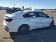 ✅ 2023 Kia Forte GT-Line • VIN: 3KPF54AD5PE669015 • Lot: 91187965. Wystawiony na Copart z przebiegiem 19 617 mil. Bezpłatny archiwum sprzedaży aukcyjnych z USA i szczegółowy raport historii pojazdu na DreamBid. Zdjęcie 3.