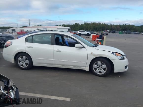 ✅ 2008 Nissan Altima S • VIN: 1N4AL21E18N534050 • Lot: 43457346. Wystawiony na IAAI z przebiegiem Nie podano. Bezpłatny archiwum sprzedaży aukcyjnych z USA i szczegółowy raport historii pojazdu na DreamBid. Zdjęcie 14.