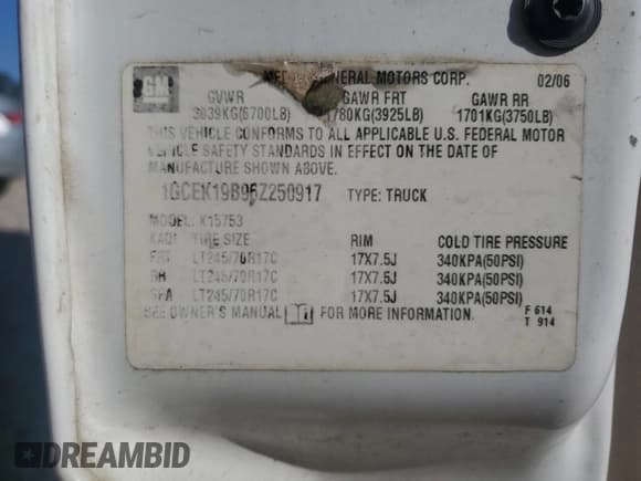 ✅ 2006 Chevrolet Silverado 1500 LT2 • VIN: 1GCEK19B96Z250917 • Лот: 52997975. Опубликован ранее на Copart с пробегом 247 189 миль. Бесплатный доступ к архиву аукционных продаж из США и подробный отчёт об истории автомобиля на DreamBid. Изображение 12.