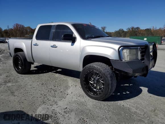 2011 GMC Sierra 1500 SLE with VIN 3GTP1VE07BG329486, listed as a Copart auction lot 91276945 with 212,832 mi miles and Clean title. Bid and sale history available at DreamBid. Image 4.