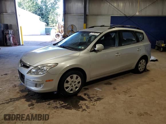 2010 Hyundai Elantra SE with VIN KMHDC8AEXAU066787, listed as a Copart auction lot 70736225 with Not provided miles and Salvage title. Bid and sale history available at DreamBid. Image 1.