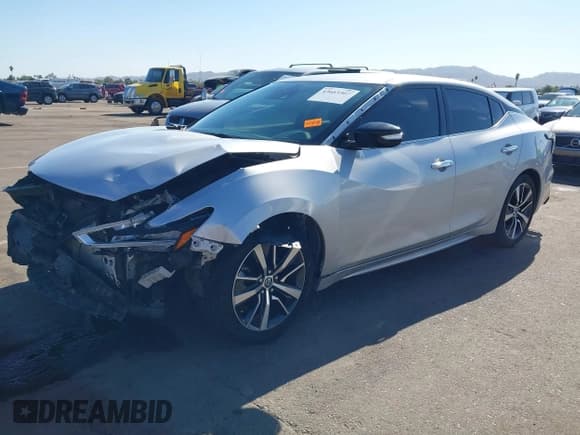 ✅ 2020 Nissan Maxima SV • VIN: 1N4AA6CV4LC370338 • Лот: 43663307. Опубликован ранее на IAAI с пробегом 111 179 миль. Бесплатный доступ к архиву аукционных продаж из США и подробный отчёт об истории автомобиля на DreamBid. Изображение 18.