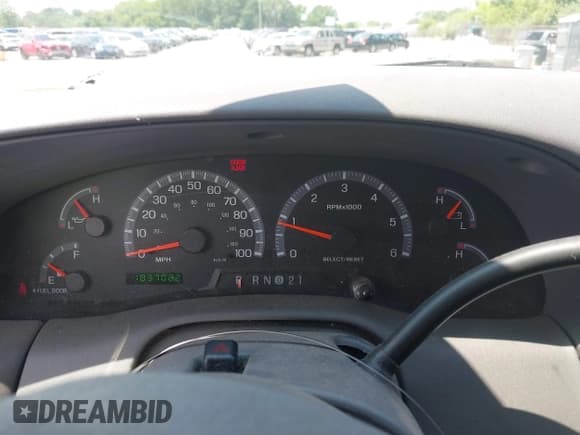 ✅ 2003 Ford F-150 XL • VIN: 1FTRX18L53NA25491 • Lot: 42463000. Listed on IAAI with 183,702 mi. Free auction sales archive from the USA and detailed vehicle history report at DreamBid. Image 7.