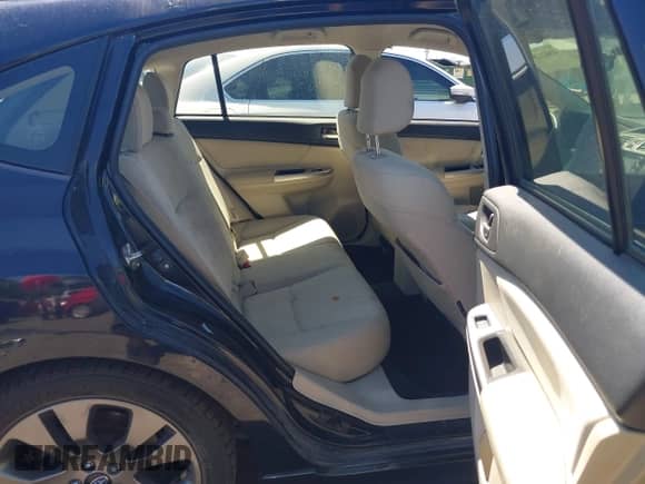 2015 Subaru Impreza Special Sports Premium z VIN JF1GPAT67FH250559, wystawiony jako IAAI lot #43020260 z przebiegiem 163 178 mil mil oraz . Historia ofert i sprzedaży dostępna na DreamBid. Obrazek 8.