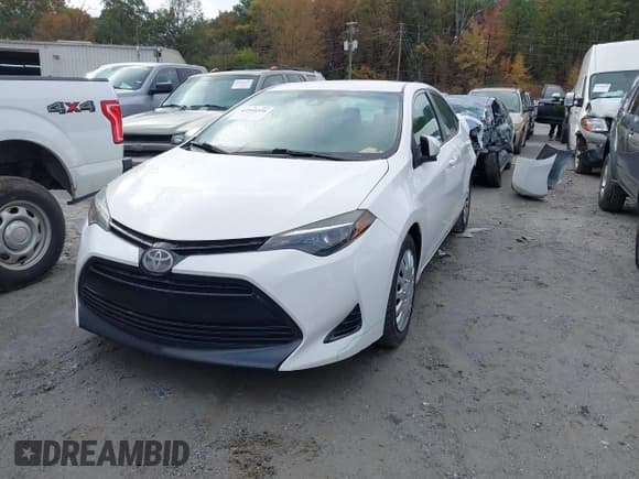 ✅ 2018 Toyota Corolla LE • VIN: 2T1BURHEXJC101376 • Lot: 43510356. Listed on IAAI with 148,131 mi. Free auction sales archive from the USA and detailed vehicle history report at DreamBid. Image 17.