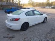 ✅ 2012 Mazda 3 i Sport • VIN: JM1BL1UG4C1551687 • Lot: 43390051. Wystawiony na IAAI z przebiegiem 139 705 mil. Bezpłatny archiwum sprzedaży aukcyjnych z USA i szczegółowy raport historii pojazdu na DreamBid. Zdjęcie 4.