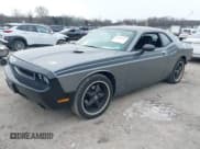 ✅ 2010 Dodge Challenger SE • VIN: 2B3CJ4DV4AH318483 • Lot: 41356521. Wystawiony na IAAI z przebiegiem 111 356 mil. Bezpłatny archiwum sprzedaży aukcyjnych z USA i szczegółowy raport historii pojazdu na DreamBid. Zdjęcie 17.