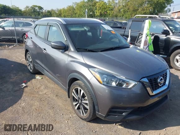 ✅ 2019 Nissan Kicks SV • VIN: 3N1CP5CU5KL470490 • Lot: 43234707. Listed on IAAI with 61,092 mi. Free auction sales archive from the USA and detailed vehicle history report at DreamBid. Image 18.