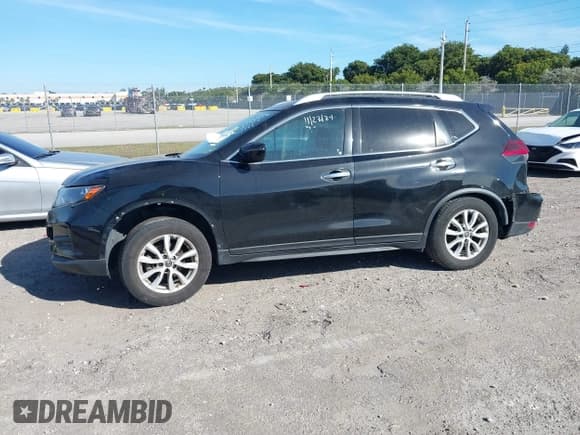 ✅ 2019 Nissan Rogue S • VIN: JN8AT2MT2KW257600 • Лот: 41028206. Опубликован ранее на IAAI с пробегом 176 537 миль. Бесплатный доступ к архиву аукционных продаж из США и подробный отчёт об истории автомобиля на DreamBid. Изображение 18.