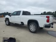 ✅ 2024 Chevrolet Silverado 2500HD LT • VIN: 1GC2YNE75RF108628 • Лот: 67932075. Опубликован ранее на Copart с пробегом 71 500 миль. Бесплатный доступ к архиву аукционных продаж из США и подробный отчёт об истории автомобиля на DreamBid. Изображение 2.