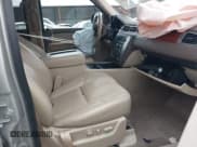 ✅ 2009 GMC Yukon SLT 4SB • VIN: 1GKFK33069R240779 • Lot: 41639862. Listed on IAAI with 182,709 mi. Free auction sales archive from the USA and detailed vehicle history report at DreamBid. Image 5.