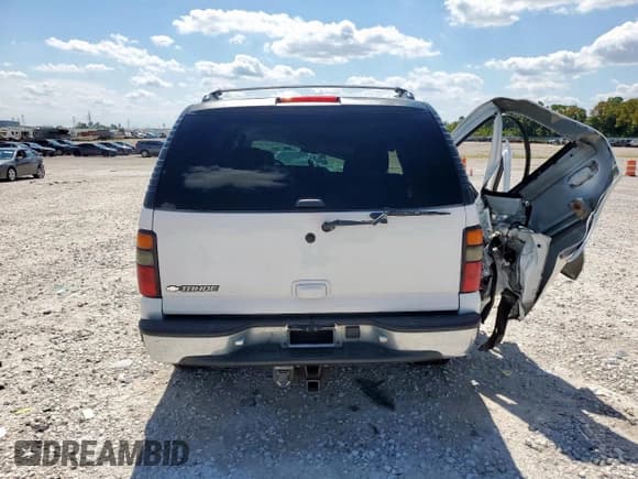 ✅ 2006 Chevrolet Tahoe Z71 • VIN: 1GNEC13T36R120718 • Lot: 82033005. Listed on Copart with 166,268 mi. Free auction sales archive from the USA and detailed vehicle history report at DreamBid. Image 6.
