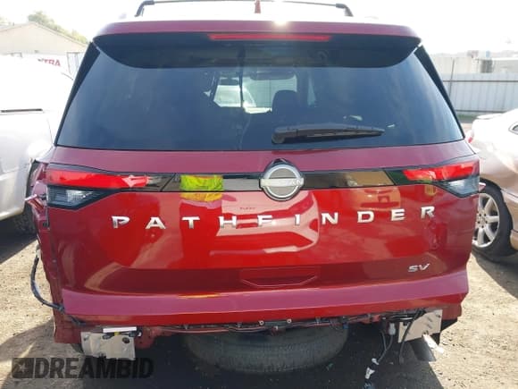 ✅ 2024 Nissan Pathfinder SV • VIN: 5N1DR3BB1RC308356 • Lot: 43646812. Listed on IAAI with 2,319 mi. Free auction sales archive from the USA and detailed vehicle history report at DreamBid. Image 17.