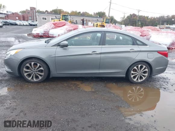 ✅ 2013 Hyundai Sonata SE • VIN: 5NPEC4AB4DH790206 • Лот: 43434230. Опубликован ранее на IAAI с пробегом 79 463 миль. Бесплатный доступ к архиву аукционных продаж из США и подробный отчёт об истории автомобиля на DreamBid. Изображение 14.
