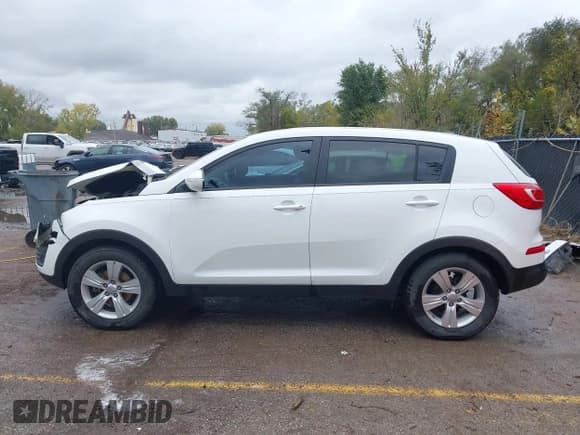 ✅ 2012 Kia Sportage LX • VIN: KNDPB3A29C7284458 • Lot: 43549931. Listed on IAAI with 88,133 mi. Free auction sales archive from the USA and detailed vehicle history report at DreamBid. Image 14.