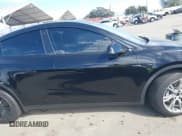 ✅ 2023 Tesla Model Y Long Range • VIN: 7SAYGDEE9PA110583 • Lot: 43508852. Wystawiony na IAAI z przebiegiem 78 355 mil. Bezpłatny archiwum sprzedaży aukcyjnych z USA i szczegółowy raport historii pojazdu na DreamBid. Zdjęcie 14.