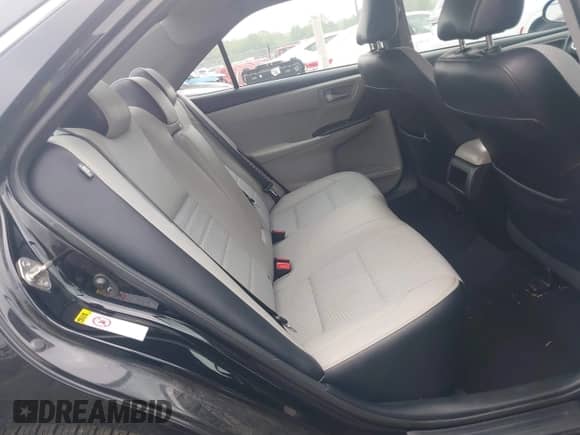 2016 Toyota Camry LE z VIN 4T1BD1FK8GU198479, wystawiony jako IAAI lot #42280676 z przebiegiem 106 521 mil mil oraz . Historia ofert i sprzedaży dostępna na DreamBid. Obrazek 8.