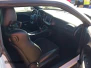 ✅ 2021 Dodge Challenger R/T • VIN: 2C3CDZBT0MH651440 • Lot: 43581247. Wystawiony na IAAI z przebiegiem 18 078 mil. Bezpłatny archiwum sprzedaży aukcyjnych z USA i szczegółowy raport historii pojazdu na DreamBid. Zdjęcie 5.