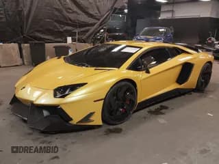 ✅ 2012 Lamborghini Aventador • VIN: ZHWUC1ZD2CLA01085 • Lot: 41274304. Wystawiony na IAAI z przebiegiem 11 058 mil. Bezpłatny archiwum sprzedaży aukcyjnych z USA i szczegółowy raport historii pojazdu na DreamBid. Zdjęcie 2.