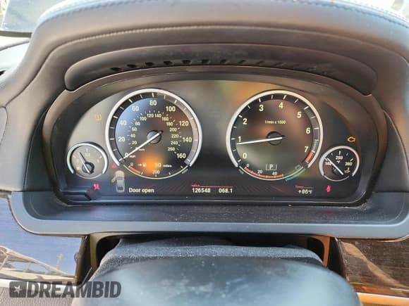 ✅ 2012 BMW 7 Series 750Li • VIN: WBAKB8C5XCC964548 • Лот: 69390595. Опубликован ранее на Copart с пробегом 126 548 миль. Бесплатный доступ к архиву аукционных продаж из США и подробный отчёт об истории автомобиля на DreamBid. Изображение 9.