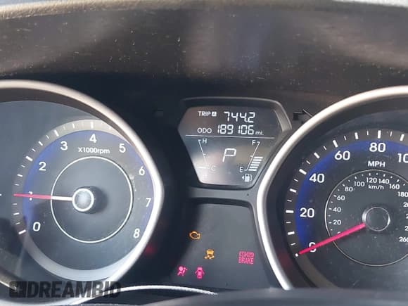 ✅ 2013 Hyundai Elantra GLS • VIN: KMHDH4AE8DU568308 • Lot: 42683718. Wystawiony na IAAI z przebiegiem 189 106 mil. Bezpłatny archiwum sprzedaży aukcyjnych z USA i szczegółowy raport historii pojazdu na DreamBid. Zdjęcie 7.