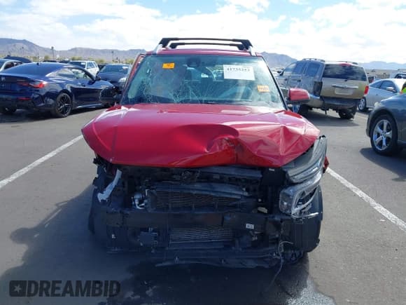 ✅ 2022 Hyundai Venue Limited • VIN: KMHRC8A37NU177565 • Lot: 41735253. Listed on IAAI with Not provided. Free auction sales archive from the USA and detailed vehicle history report at DreamBid. Image 13.