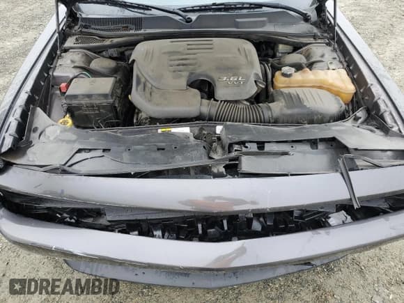 ✅ 2013 Dodge Challenger SXT • VIN: 2C3CDYAG0DH649377 • Lot: 49311435. Wystawiony na Copart z przebiegiem 174 087 mil. Bezpłatny archiwum sprzedaży aukcyjnych z USA i szczegółowy raport historii pojazdu na DreamBid. Zdjęcie 12.