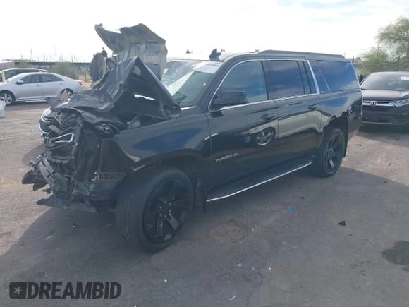 ✅ 2017 GMC Yukon XL SLE • VIN: 1GKS2FECXHR398564 • Lot: 43684492. Wystawiony na IAAI z przebiegiem Nie podano. Bezpłatny archiwum sprzedaży aukcyjnych z USA i szczegółowy raport historii pojazdu na DreamBid. Zdjęcie 2.