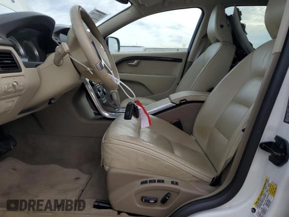 ✅ 2012 Volvo XC70 3.2L • VIN: YV4952BZ7C1131034 • Lot: 46865855. Listed on Copart with 40,496 mi. Free auction sales archive from the USA and detailed vehicle history report at DreamBid. Image 7.