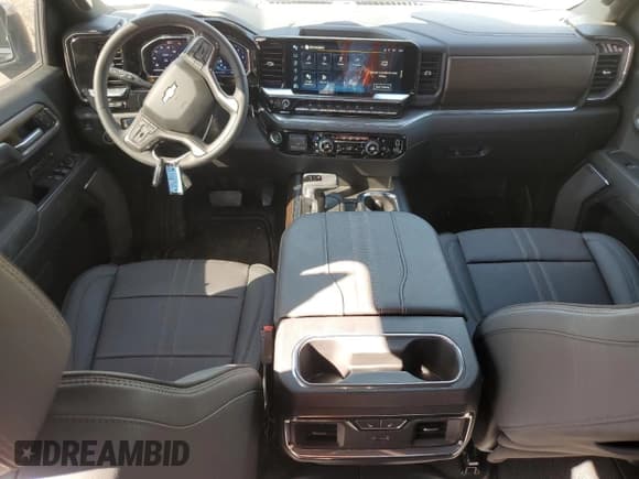 ✅ 2025 Chevrolet Silverado 1500 • VIN: 2GCPAFED6S1116613 • Лот: 48756285. Опубликован ранее на Copart с пробегом 1 136 миль. Бесплатный доступ к архиву аукционных продаж из США и подробный отчёт об истории автомобиля на DreamBid. Изображение 8.