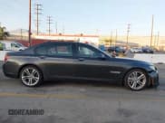 ✅ 2014 BMW 7 Series ALPINA B7 • VIN: WBAYE8C59ED135064 • Lot: 43822649. Wystawiony na IAAI z przebiegiem 89 149 mil. Bezpłatny archiwum sprzedaży aukcyjnych z USA i szczegółowy raport historii pojazdu na DreamBid. Zdjęcie 13.