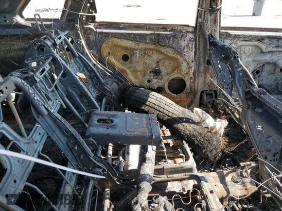 ✅ 2014 Kia Sorento LX • VIN: 5XYKT3A68EG461257 • Lot: 64702425. Listed on Copart with Not provided. Free auction sales archive from the USA and detailed vehicle history report at DreamBid. Image 10.