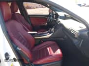 ✅ 2017 Lexus IS 200t • VIN: JTHBA1D23H5053960 • Lot: 42876263. Wystawiony na IAAI z przebiegiem 146 850 mil. Bezpłatny archiwum sprzedaży aukcyjnych z USA i szczegółowy raport historii pojazdu na DreamBid. Zdjęcie 5.