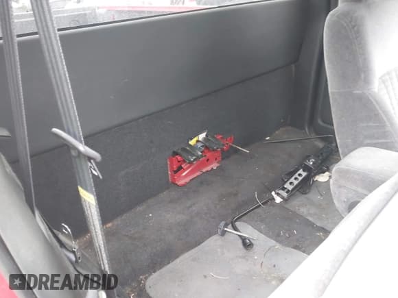 ✅ 2001 Chevrolet S-10 LS • VIN: 1GCCS19W418235489 • Лот: 41967949. Опубликован ранее на IAAI с пробегом Не указан. Бесплатный доступ к архиву аукционных продаж из США и подробный отчёт об истории автомобиля на DreamBid. Изображение 8.