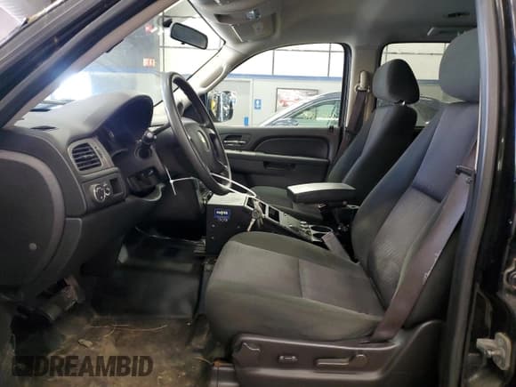 ✅ 2012 Chevrolet Tahoe Commercial • VIN: 1GNLC2E0XCR323147 • Lot: 87489195. Listed on Copart with 204,036 mi. Free auction sales archive from the USA and detailed vehicle history report at DreamBid. Image 7.