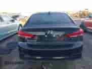 2018 Hyundai Elantra SEL z VIN KMHD84LF1JU492075, wystawiony jako IAAI lot #43313789 z przebiegiem 54 685 mil mil oraz . Historia ofert i sprzedaży dostępna na DreamBid. Obrazek 16.