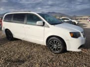 ✅ 2017 Dodge Grand Caravan GT • VIN: 2C4RDGEG3HR639324 • Lot: 87098375. Wystawiony na Copart z przebiegiem 142 751 mil. Bezpłatny archiwum sprzedaży aukcyjnych z USA i szczegółowy raport historii pojazdu na DreamBid. Zdjęcie 4.