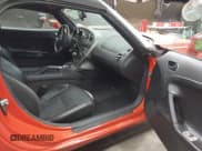 ✅ 2009 Pontiac Solstice • VIN: 1G2MZ35B39Y104309 • Lot: 43565845. Wystawiony na IAAI z przebiegiem 103 147 mil. Bezpłatny archiwum sprzedaży aukcyjnych z USA i szczegółowy raport historii pojazdu na DreamBid. Zdjęcie 5.