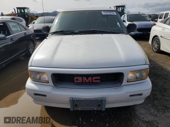 ✅ 1997 GMC Sonoma SLS • VIN: 1GTCS19X7V8517253 • Lot: 43829035. Wystawiony na Copart z przebiegiem 102 976 mil. Bezpłatny archiwum sprzedaży aukcyjnych z USA i szczegółowy raport historii pojazdu na DreamBid. Zdjęcie 5.