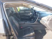 ✅ 2019 Nissan Maxima Platinum • VIN: 1N4AA6AV0KC365901 • Лот: 41473793. Опубликован ранее на IAAI с пробегом 137 772 миль. Бесплатный доступ к архиву аукционных продаж из США и подробный отчёт об истории автомобиля на DreamBid. Изображение 5.