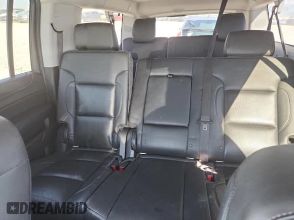 ✅ 2018 GMC Yukon XL SLT • VIN: 1GKS2GKC4JR185786 • Lot: 71130145. Listed on Copart with 132,850 mi. Free auction sales archive from the USA and detailed vehicle history report at DreamBid. Image 10.