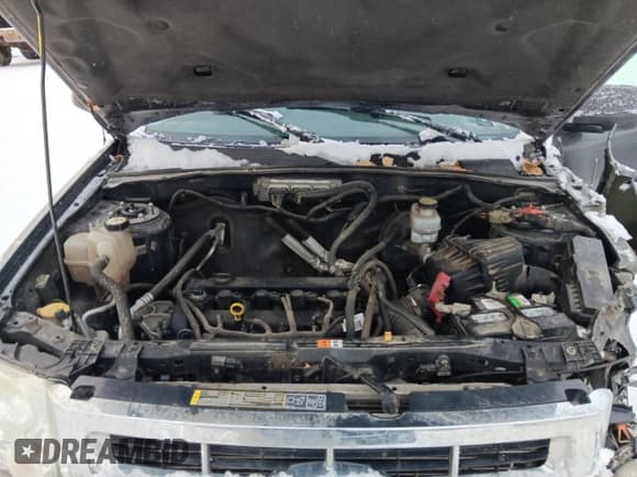 ✅ 2011 Ford Escape XLT • VIN: 1FMCU9D72BKB14663 • Lot: 93147405. Wystawiony na Copart z przebiegiem 105 183 mil. Bezpłatny archiwum sprzedaży aukcyjnych z USA i szczegółowy raport historii pojazdu na DreamBid. Zdjęcie 11.